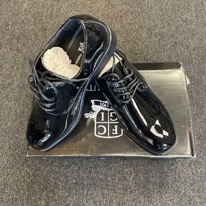 Fabian Couture Black Patent Tuxedo Shoes Size 7.5 Wide